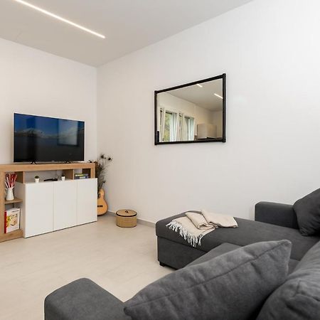 Obsidian -Centro- Wifi + Free Parking Apartment Равена Екстериор снимка